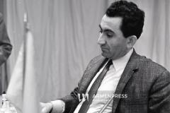 Այսօր շախմատի աշխարհի 9-րդ չեմպիոն Տիգրան Պետրոսյանի ծննդյան օրն է