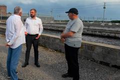 Economy minister discusses EU export prospects during visit to leading Armenian fish farm