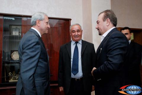 Սերգո Կարապետյանն ընդունել է Իրաքի գյուղատնտեսության նախարարին