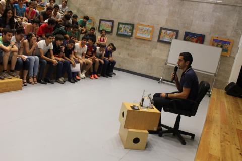 Henrikh Mkhitaryan told Ayb students about his wish to play in European team