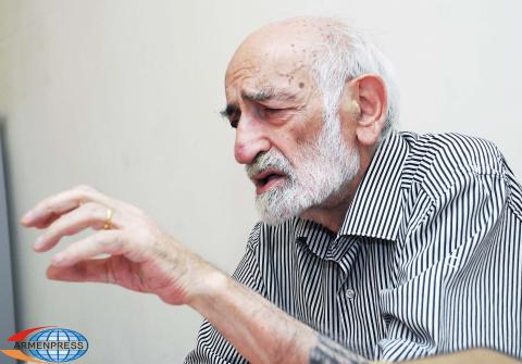 Sos Sargsyan's civil funerals take place