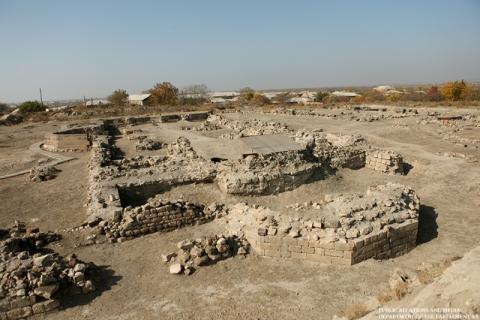 Archeologists discover ancient structures in Dvin excavations