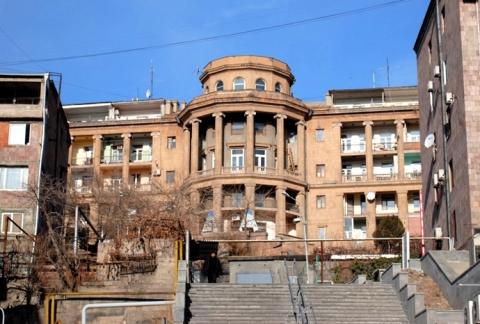 Կոմպոզիտորների միության շենքի պատին զետեղվեց Ալեքսանդր Հարությունյանի հուշատախտակը