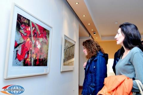 “Walking Traces” exhibition presents works of 3 Armenian artists