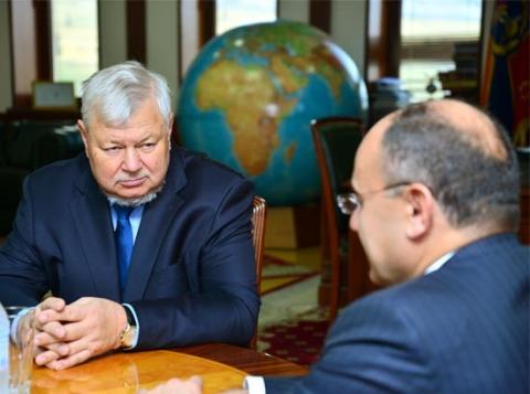 Armenia’s Defense Minister informs Amb. Kasprzyk about use of 120 mm mortars by Azerbaijan