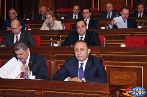 Armenian PM won’t interfere in mayoral elections in Artashat