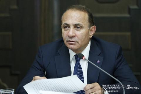 PM calls on activists to return to constructive framework