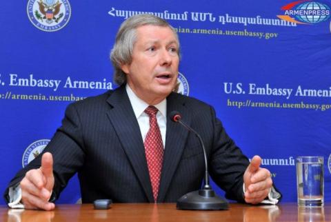 Джеймс Уорлик связывает большие надежды с встречей Саргсян-Алиев