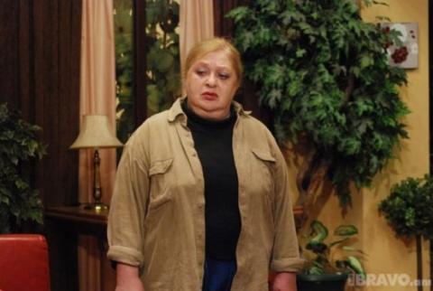 Armenian sitcom actress Jenya Mkrtumyan dies in hospital