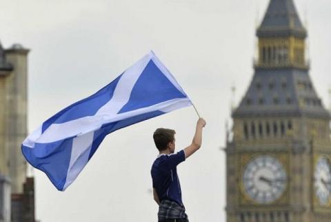 Опрос: население Шотландии поддерживает сохранение региона в составе Великобритании