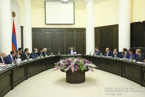 Состоялось заседание Государственной комиссии по подготовке и организации мероприятий, посвященных 100-летию Армении и героических майских сражений