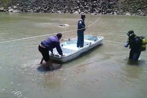 Водолазам удалось извлечь тело утонувшего в Карнутском водохранилище