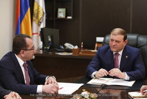 Мэр Еревана потребовал от аппарата административного района Эребуни быть более инициативным