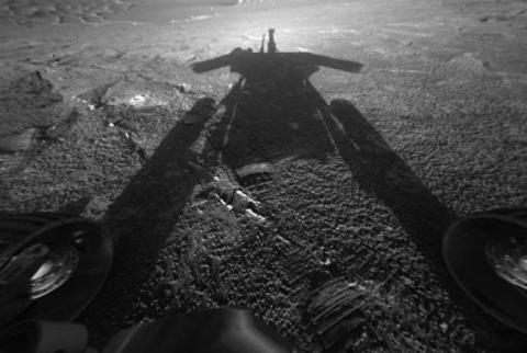 Марсоход Opportunity сделал первое "селфи" за 14 лет работы на Марсе