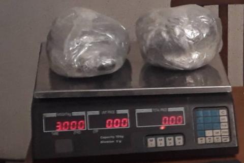 Iranian citizen throws 3 kg opium to Armenians waiting for him on the border – NSS Armenia prevents drug smuggling attempt