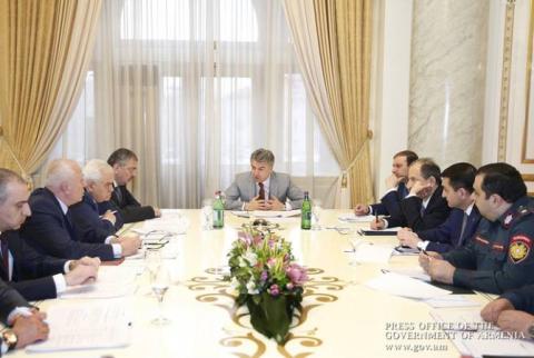Վարչապետի մոտ Երևանում ճանապարհային երթևեկության արդյունավետ կազմակերպման հարցեր են քննարկվել