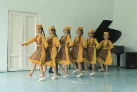 Նովոռոսիյսկ քաղաքի «Ախթամար» պարային համույթի ելույթը ջերմ ընդունելության արժանացավ Գավառ քաղաքում