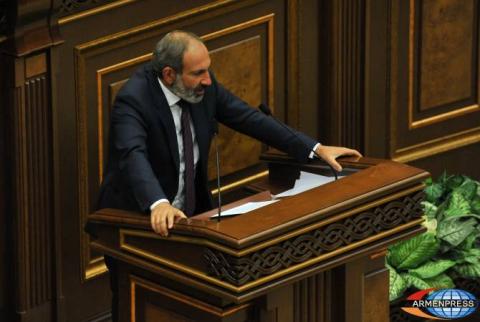 Пашинян представил подробности разговора с директором СНБ об аресте Хачатурова
