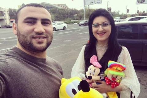 The soft side of a mighty colossus: Two-time heavyweight European Weightlifting champ Simon Martirosyan donates toys for Aleppo children