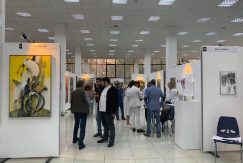 Բելառուս, Հայաստան, Իրան, Մեծ Բրիտանիա, ՌԴ. «Արմենիա Արթ ֆեյր» ամենամյա ցուցահանդեսն իր շուրջ համախմբել է մի շարք երկրների արվեստագետների
