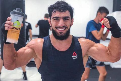 Мигран Арутюнян потерпел поражение в 4-м поединке MMA