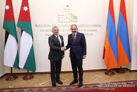 PM Nikol Pashinyan receives King Abdullah II of Jordan