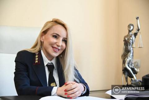Ինչպես դատախազի առջև դուռը բացեց հենց հետախուզվողը. զրույց Նելլի Աշրաֆյանի հետ