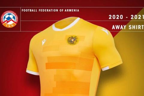القميص الجديد للمباريات الخارجية لمنتخب أرمينيا الوطني لكرة القدم سيكون من اللون المشمشي