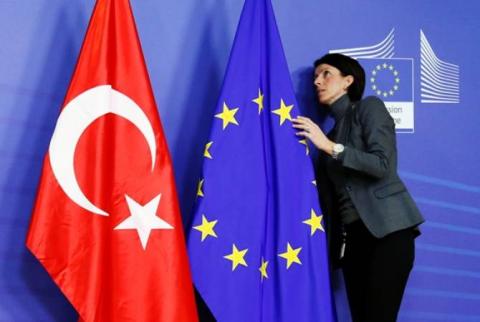 Лидеры ЕС могут обсудить санкции против Турции