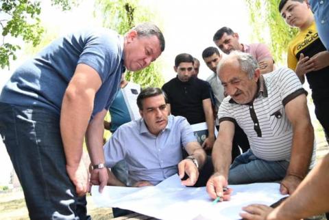 Չեն կարողանում վճարել վարկերը,զրկվել են հողատարածքներից ու կենդանիներից. ՄԻՊ-ը հանդիպել է Տեղ համայնքի բնակիչներին