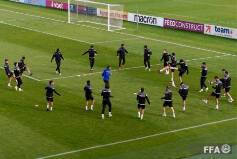 Ermenistan gençler futbol takımı maç öncesi antremanlara başladı