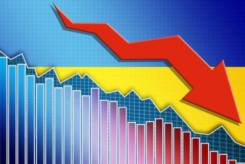 Экономика Украины в прошлом году сократилась на 30,4%