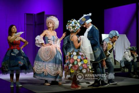 Մարտի 8-ը՝ երևանյան թատրոններում. ներկայացումներ, որոնք հնարավոր է դիտել տոնական օրը