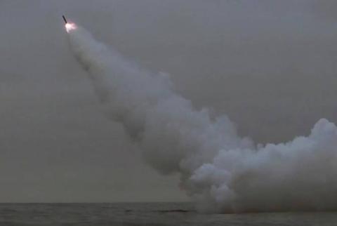 Yonhap: КНДР запустила две баллистические ракеты малой дальности