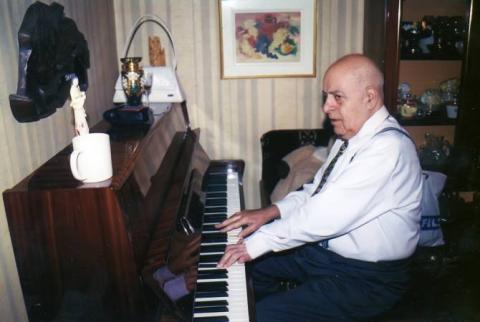 Ապրիլի 24-ին լրանում է երգահան Էդուարդ Փաշինյանի 100-ամյակը