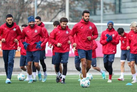 Ermenistan’ın Pyunik futbol kulübü sezonun ikinci yarısına hazırlık için Antalya'da kamp düzenleyecek