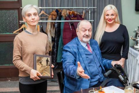 «Մոնոկլ» 14-րդ միջազգային փառատոնը մեկնարկել է «Արմմոնո»-ի «Բալերինա. Վարեչկա» ներկայացմամբ