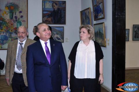 Открытие посвященной 100-летию Геноцида армян выставки Левона
Тутунджяна