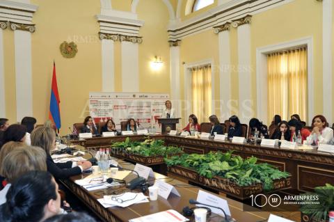 «Քաղաքացիական հասարակություն-Ազգային ժողով
համագործակցության հարթակ՝ հանուն կանանց ու
տղամարդկանց հավասար իրավունքների և հավասար
հնարավորությունների» խորագրով միջոցառումը