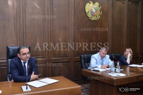 ՀՀ Ազգային ժողովի տարածաշրջանային եւ եվրասիական
ինտեգրման հարցերի, ֆինանսավարկային և բյուջետային
հարցերի մշտական հանձնաժողովների համատեղ նիստ