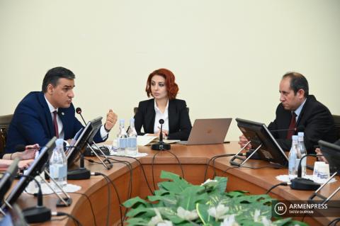 Parliamentary standing committee on protection of human
rights and public affairs holds session