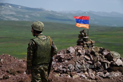 ВС Армении отмечают 30-летие формирования