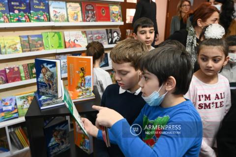 Մանկապատանեկան գրքի երեւանյան 18-րդ
ցուցահանդես-տոնավաճառի բացումը