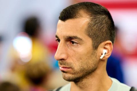 “Интер” уступил “Милану”: Генрих Мхитарян был в стартовом составе