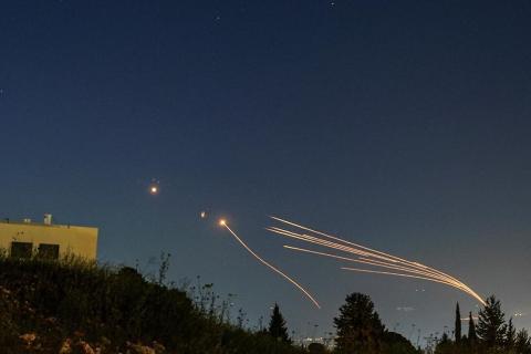 Ливан выпустил около 100 ракет по северу Израиля