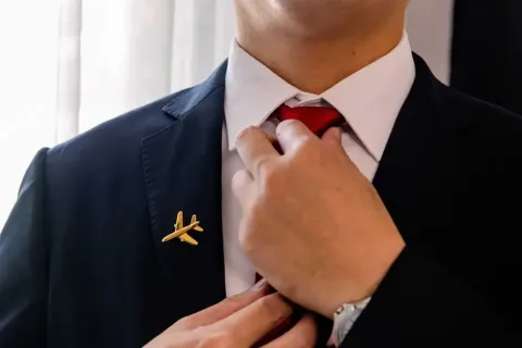 Ֆլորիդայում տղամարդը բորտուղեկցորդ է ձևացել և ստացել ավելի քան 100 անվճար ավիատոմս