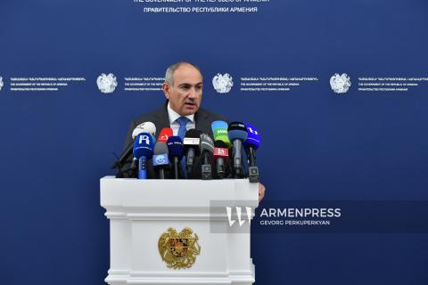 როდესაც ეს მომენტი დადგება, როდესაც არჩევანი საბოლოო და გარდაუვალი იქნება, გადაწყვეტილება მიღებული იქნება: ფაშინიანი ევროკავშირსა და ევრაზიულ ეკონომიკურ კავშირს შორის არჩევანზე