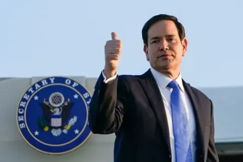 აშშ-ის სახელმწიფო მდივანი ყატარში ჩავიდა