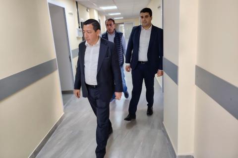 Քաղաքաշինության կոմիտեի նախագահը չնախատեսված այցեր է կատարել Արագածոտնի մարզի շինարարական հրապարակներ