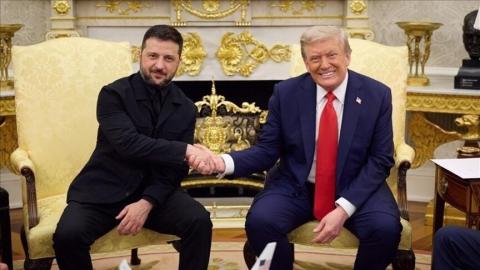 Une rencontre entre Donald Trump et Volodymyr Zelensky est en cours à la Maison-Blanche